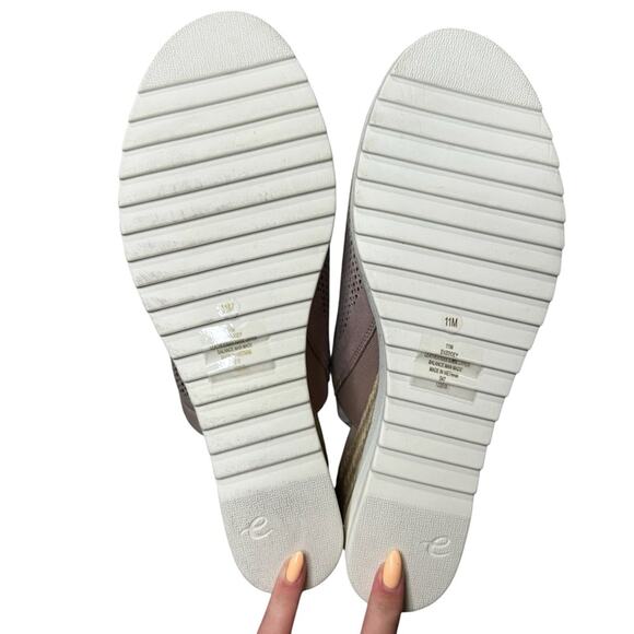 Evolve by Easy Spirit Zooey Leather Slip On Wedge Sandals Women's Size 11 - Picture 6 of 8